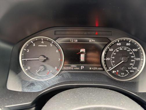 Charcoal 2025 Mitsubishi Outlander SE