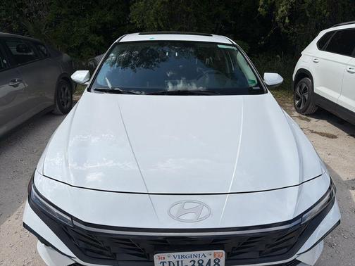 Serenity White 2025 Hyundai ELANTRA SEL