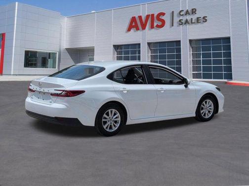 Ice Cap 2025 Toyota Camry LE