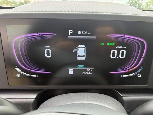 Steel Gray 2025 Kia Niro LX
