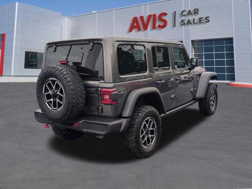 Granite Crystal Metallic Clearcoat 2025 Jeep Wrangler Rubicon