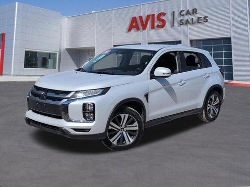 White Diamond 2025 Mitsubishi Outlander Sport SE