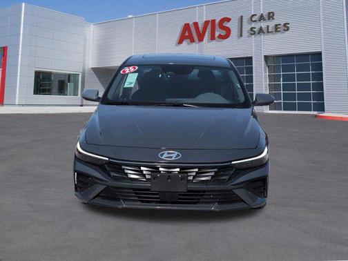 Ecotronic Gray 2025 Hyundai ELANTRA SEL