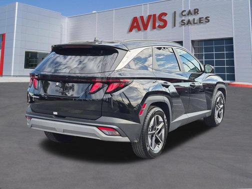 Phantom Black 2025 Hyundai TUCSON SEL