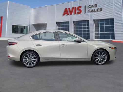 2025 Mazda Mazda3 FWD w/Preferred Package