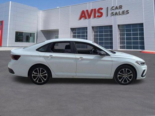 Pure White 2025 Volkswagen Jetta 1.5T Sport