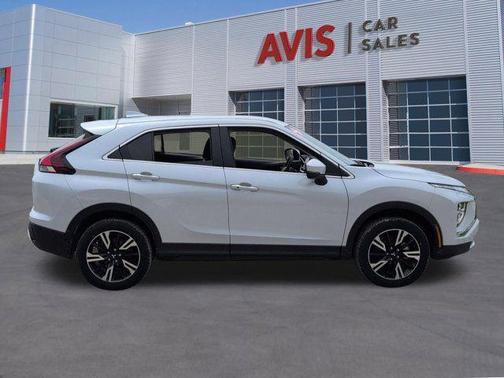 White Diamond 2025 Mitsubishi Eclipse Cross SE