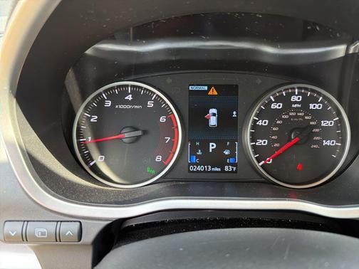 White Diamond 2025 Mitsubishi Eclipse Cross SE
