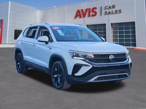 2024 Volkswagen Taos 1.5T SE