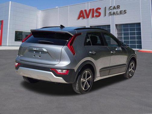 Steel Gray 2025 Kia Niro LX