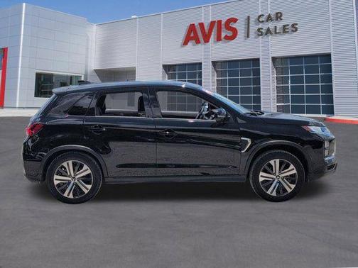 Labrador Black Pearl 2025 Mitsubishi Outlander Sport SE
