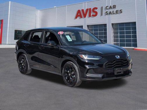 Crystal Black Pearl 2025 Honda HR-V AWD Sport