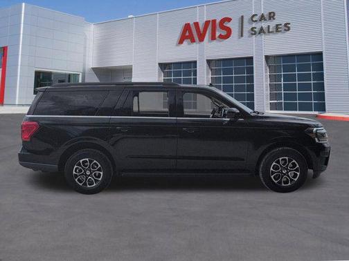 Agate Black Metallic 2024 Ford Expedition Max XLT