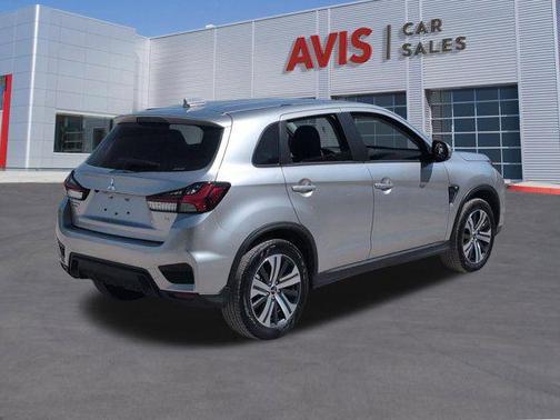 Alloy Silver Metallic 2025 Mitsubishi Outlander Sport SE