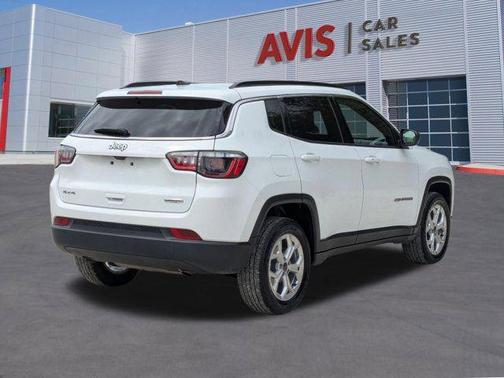 2025 Jeep Compass Latitude