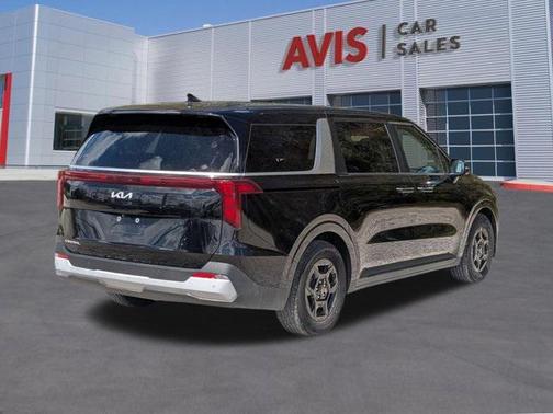 2025 Kia Carnival LXS