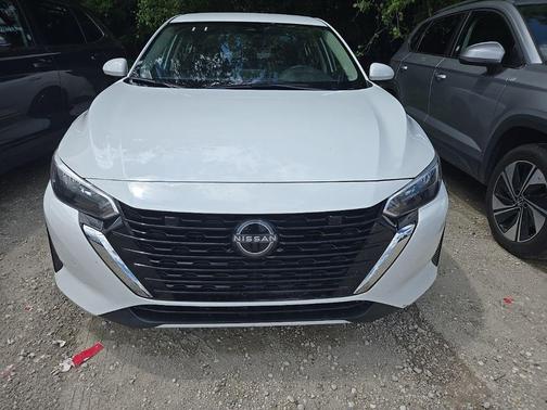 White 2025 Nissan Sentra SV