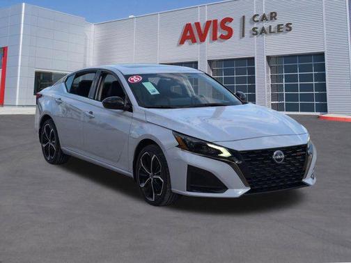 Pearl 2025 Nissan Altima SR AWD