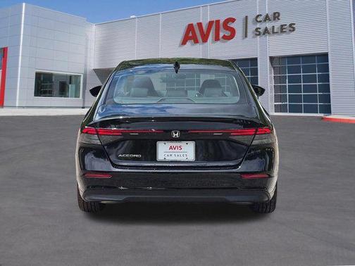 Crystal Black Pearl 2025 Honda Accord LX 1.5T