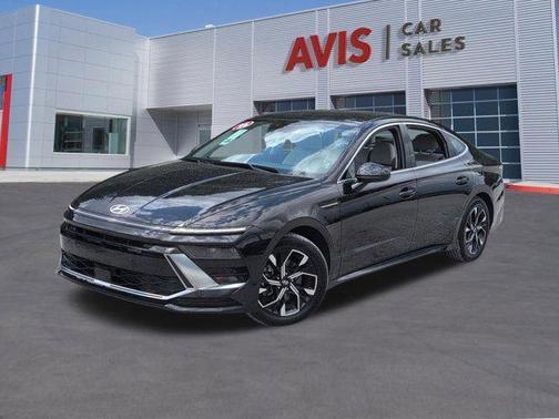Abyss Black 2025 Hyundai SONATA SEL