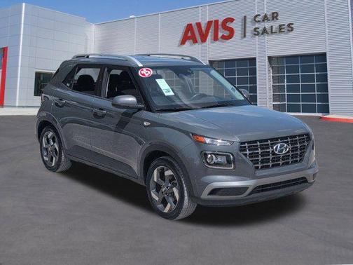 Ecotronic Gray 2025 Hyundai VENUE SEL