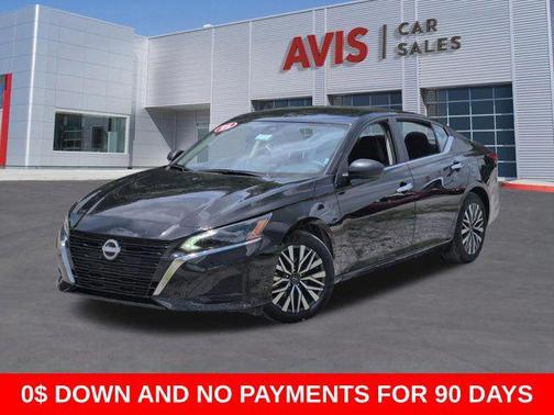 Super Black 2025 Nissan Altima 2.5 SV
