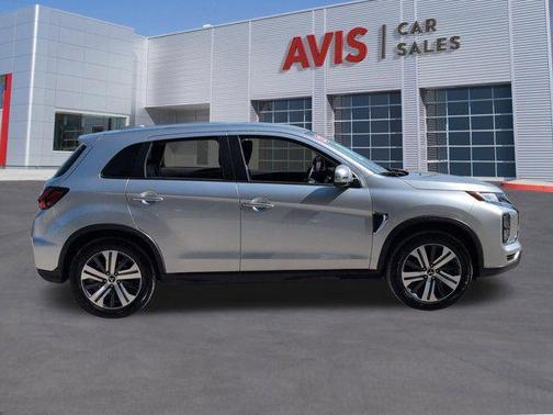Alloy Silver Metallic 2025 Mitsubishi Outlander Sport SE