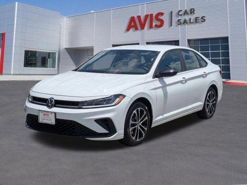 Pure White 2025 Volkswagen Jetta 1.5T Sport