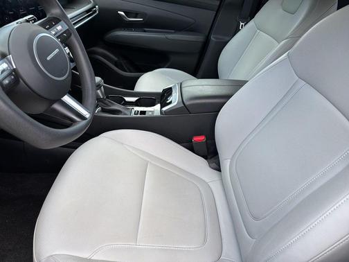 Phantom Black 2025 Hyundai SANTA CRUZ SEL