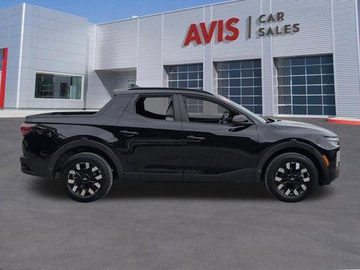Phantom Black 2025 Hyundai SANTA CRUZ SEL