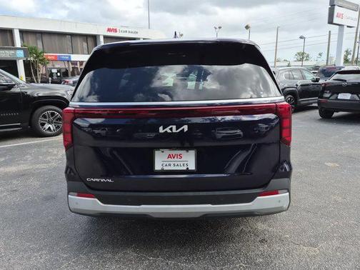 Deep Chroma Blue 2025 Kia Carnival LXS