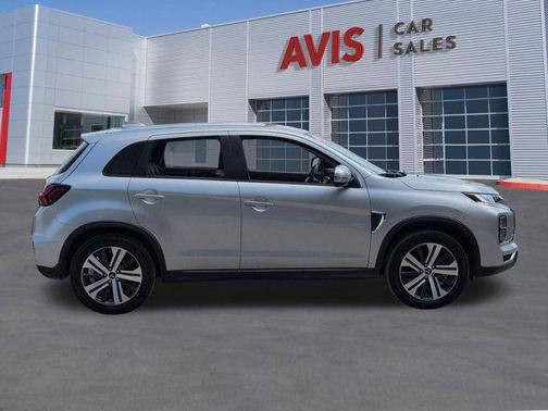 Alloy Silver Metallic 2025 Mitsubishi Outlander Sport SE