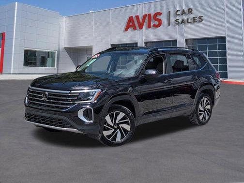 Deep Black Pearl 2025 Volkswagen Atlas 2.0T SE w/Technology