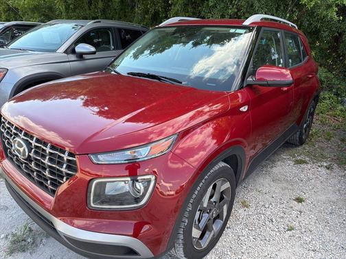 Ultimate Red 2025 Hyundai VENUE SEL