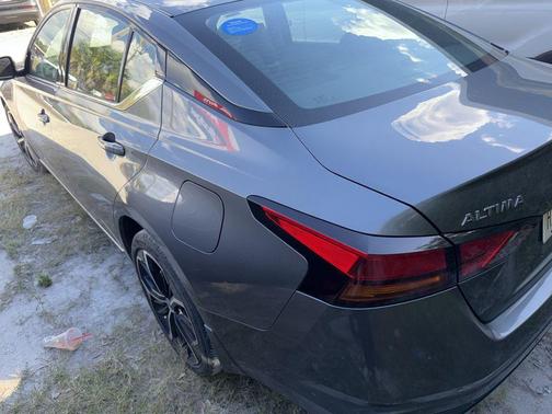 Gun Metallic 2025 Nissan Altima SR AWD