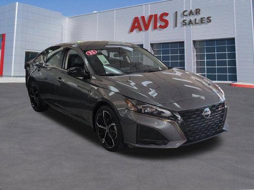 Gun Metallic 2025 Nissan Altima SR AWD