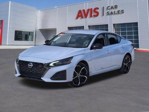 Pearl 2025 Nissan Altima SR AWD