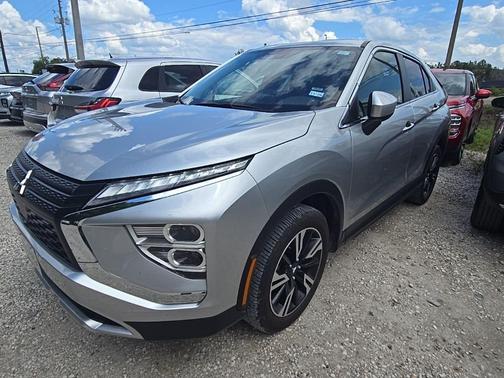 Alloy Silver Metallic 2025 Mitsubishi Eclipse Cross SE