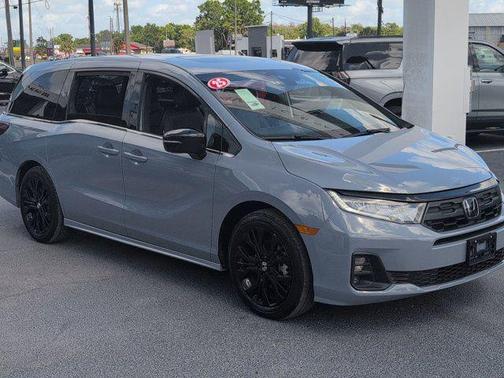 Sonic Gray Pearl 2025 Honda Odyssey Sport-L