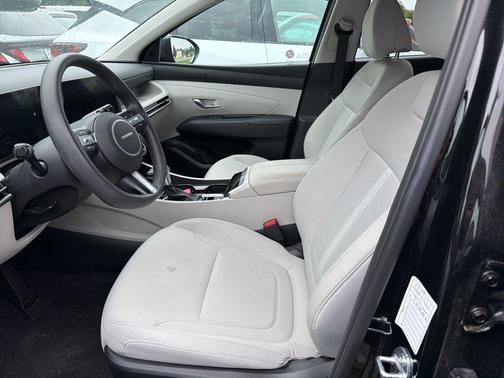 Phantom Black 2025 Hyundai TUCSON SEL