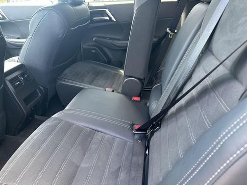 2025 Mitsubishi Outlander SE 2.5 S-AWC