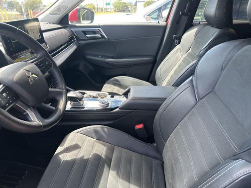 2025 Mitsubishi Outlander SE 2.5 S-AWC