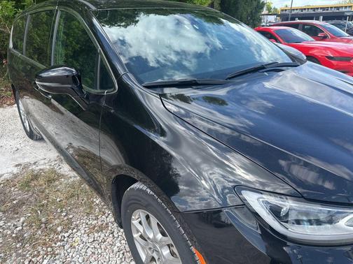 2025 Chrysler Pacifica L