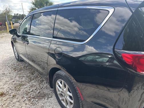 2025 Chrysler Pacifica L