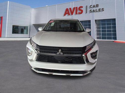 White Diamond 2025 Mitsubishi Eclipse Cross SE