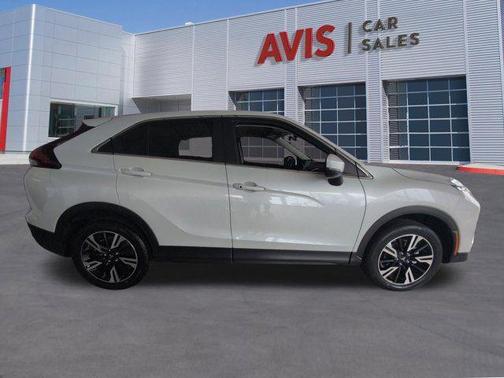 White Diamond 2025 Mitsubishi Eclipse Cross SE