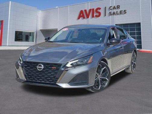 2025 Nissan Altima SR FWD