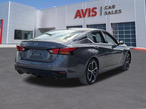 2025 Nissan Altima SR FWD