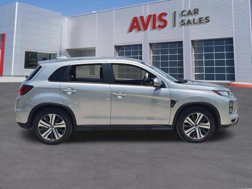 Alloy Silver Metallic 2025 Mitsubishi Outlander Sport SE