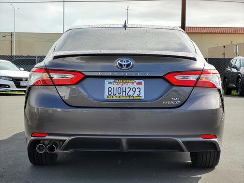 2020 Toyota Camry SE